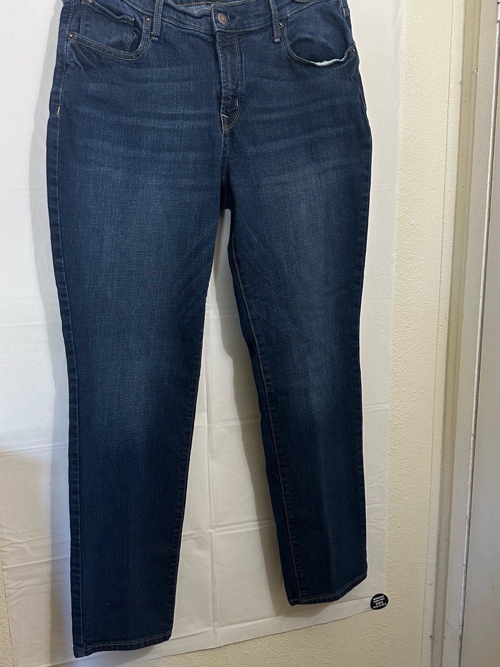 Old Navy Straight Leg Women's Jeans in Dark Blue